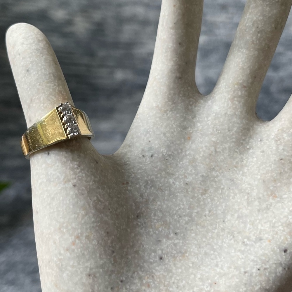 Sterling Silver‎ With Gold Plate with 3 Cubic Zirconia Ring Setting Size: 7 - Picture 11 of 12